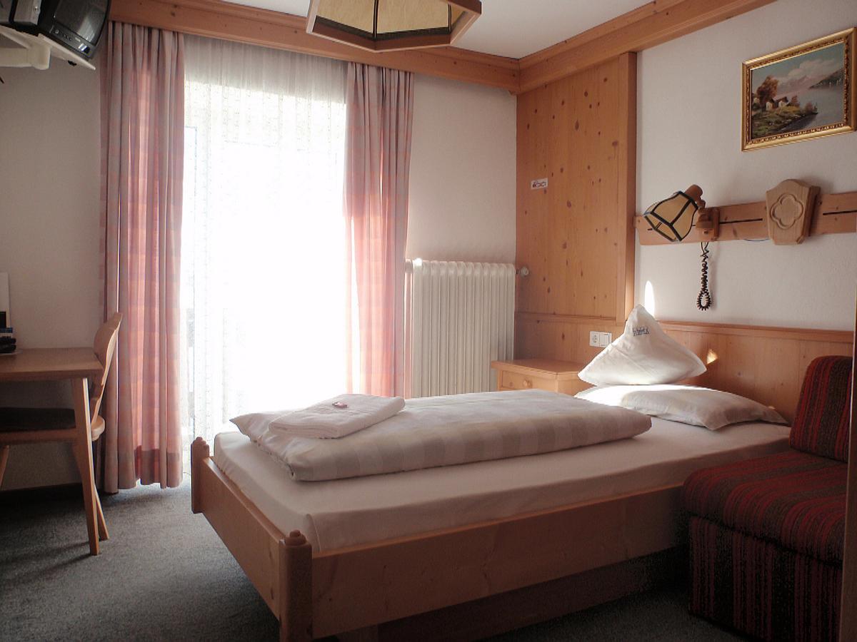 Hotel Rezia Ла Вилла Экстерьер фото